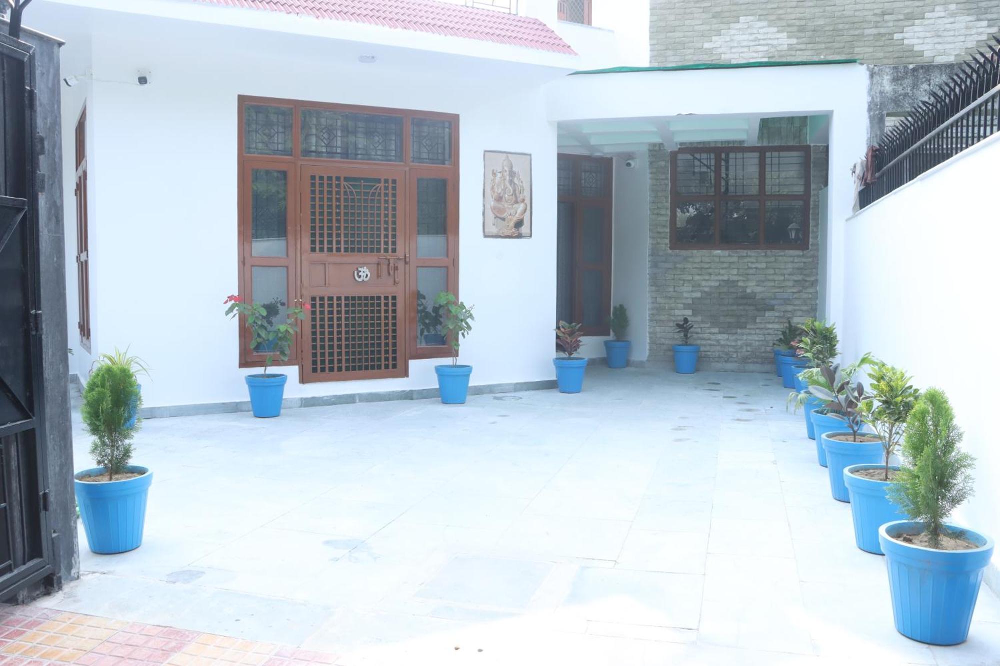 Serene House With Peaceful Vibes Villa Greater Noida Kültér fotó